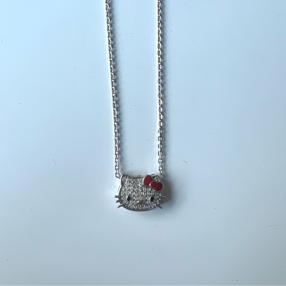 Hello Kitty Diamond Pendant - Picture 2 of 6